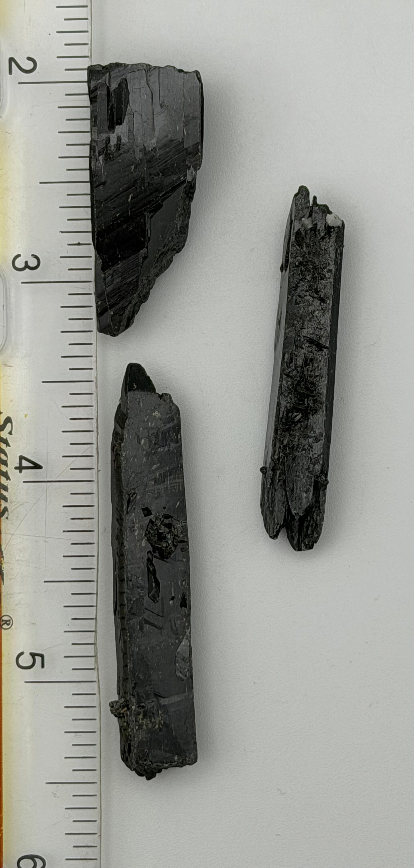 Aegirine Blades - The Stone of Strength and Energetic Protection