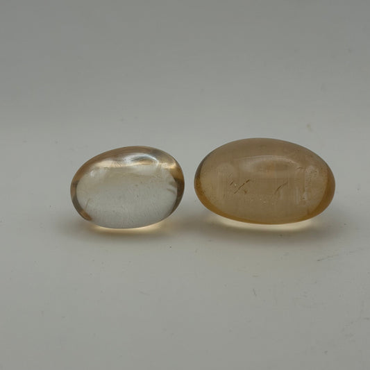 Tumbled Imperial Topaz for creativity & manifesting your potential