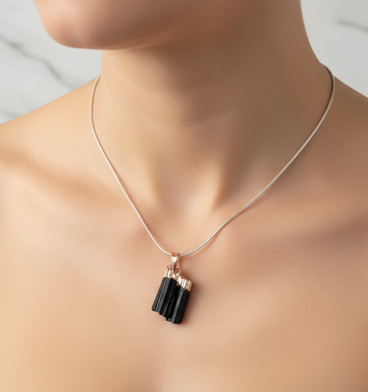Natural Black Tourmaline Pendant – Grounding, Protection & Energy Shield