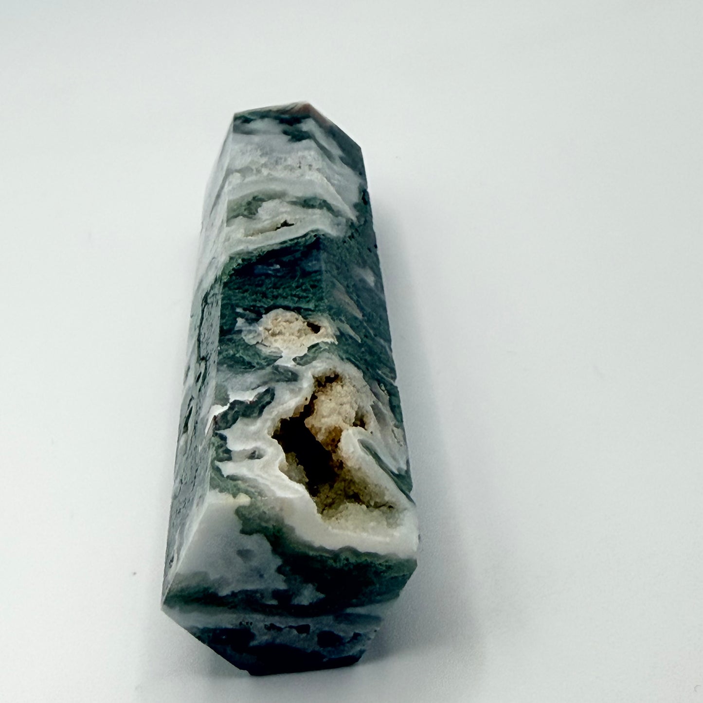 Infinite Growth Moss Agate Generator – Grounding & Abundance
