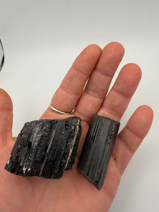 Natural Black Tourmaline – Ultimate Shield & Grounding Stone